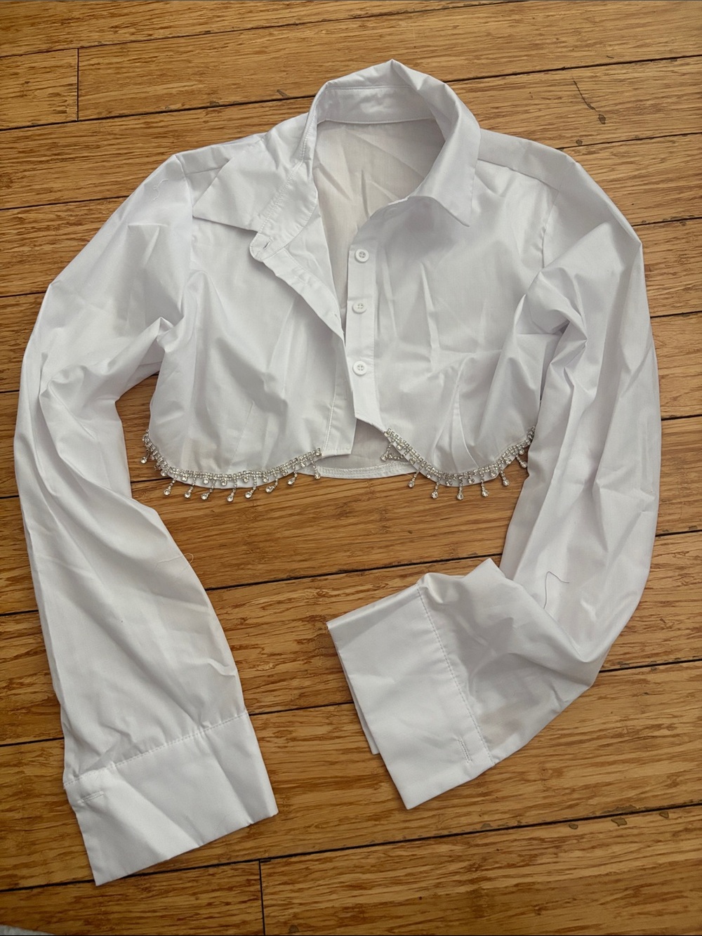 SHEIN White Cropped Button-Up Shirt with Crystal Fringe